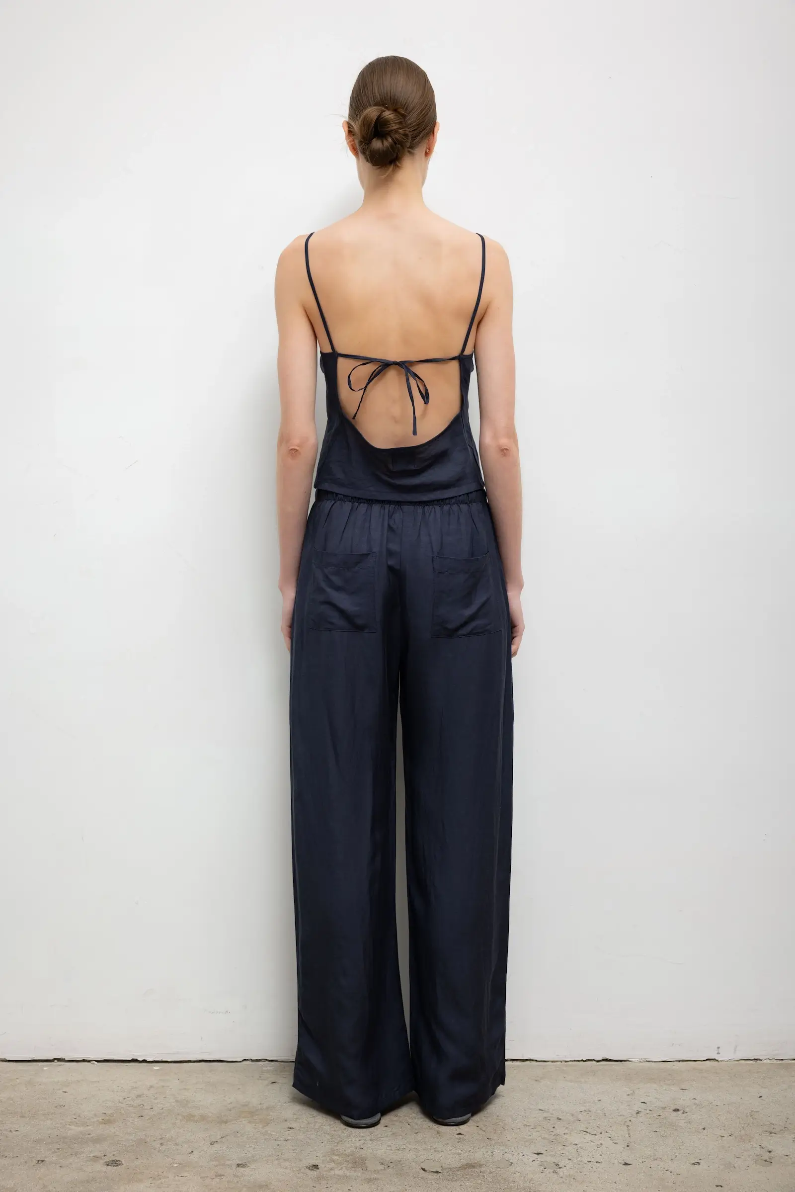 Leset - Pre - Order: Daniel Square Neck Tank - Image 7
