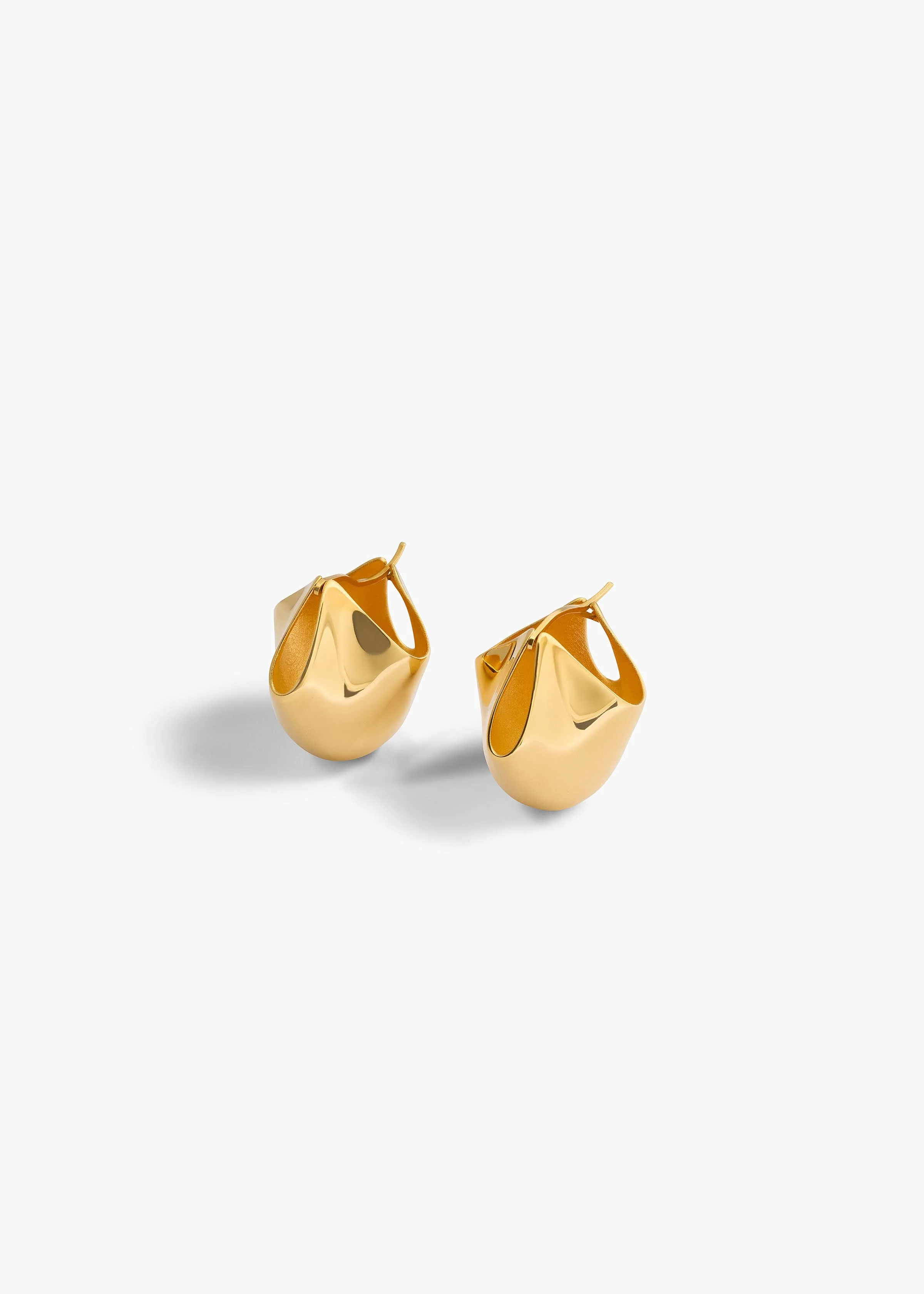 Khaite - Medium Lotus Earrings in Gold - Image 6