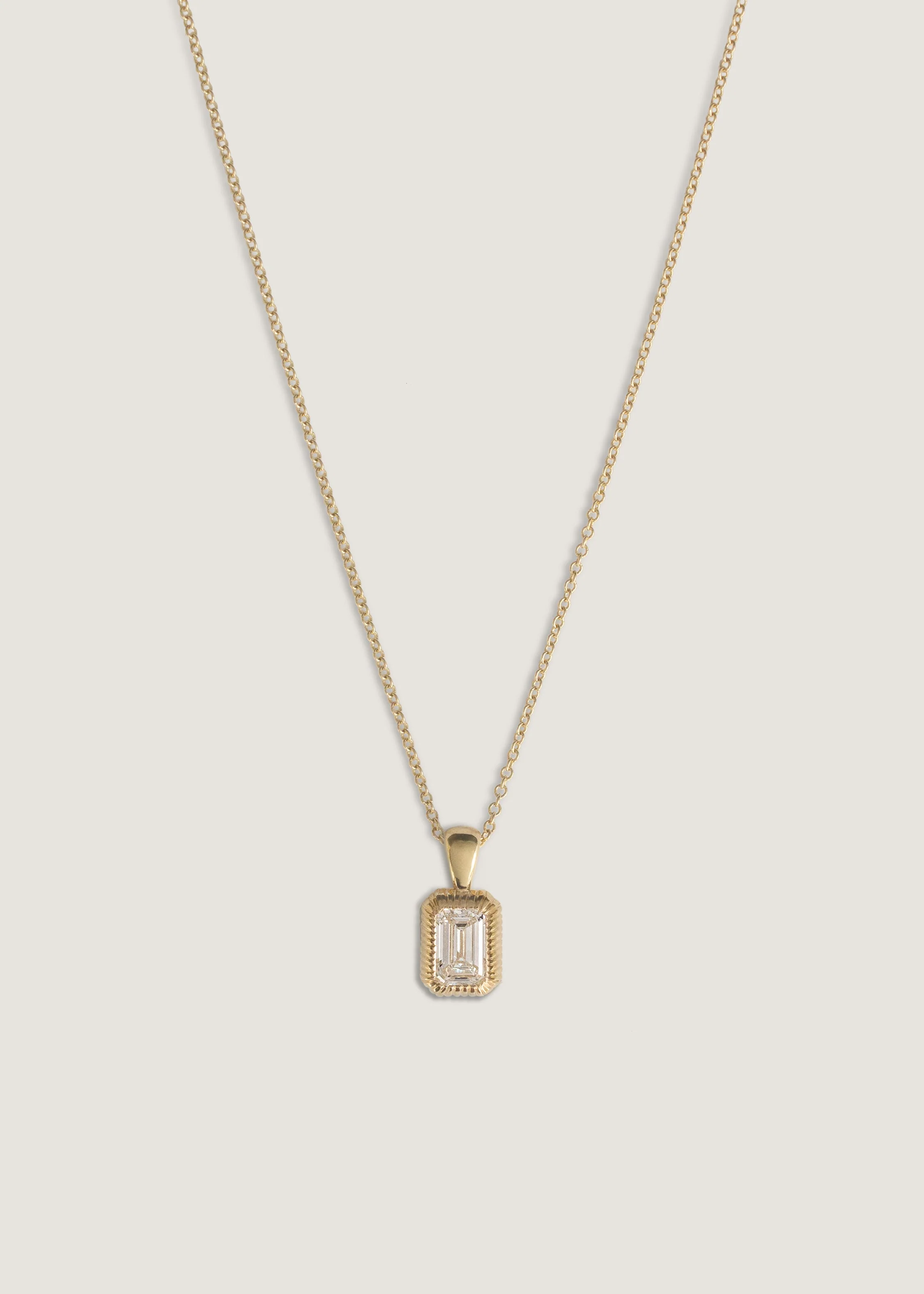 Kinn - Lyra Emerald Cut Pendant Diamond - Image 4