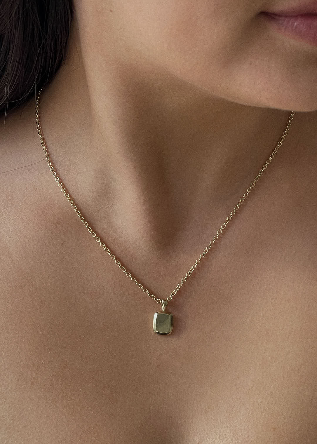 Kinn - Maeve Cushion Necklace - Image 2