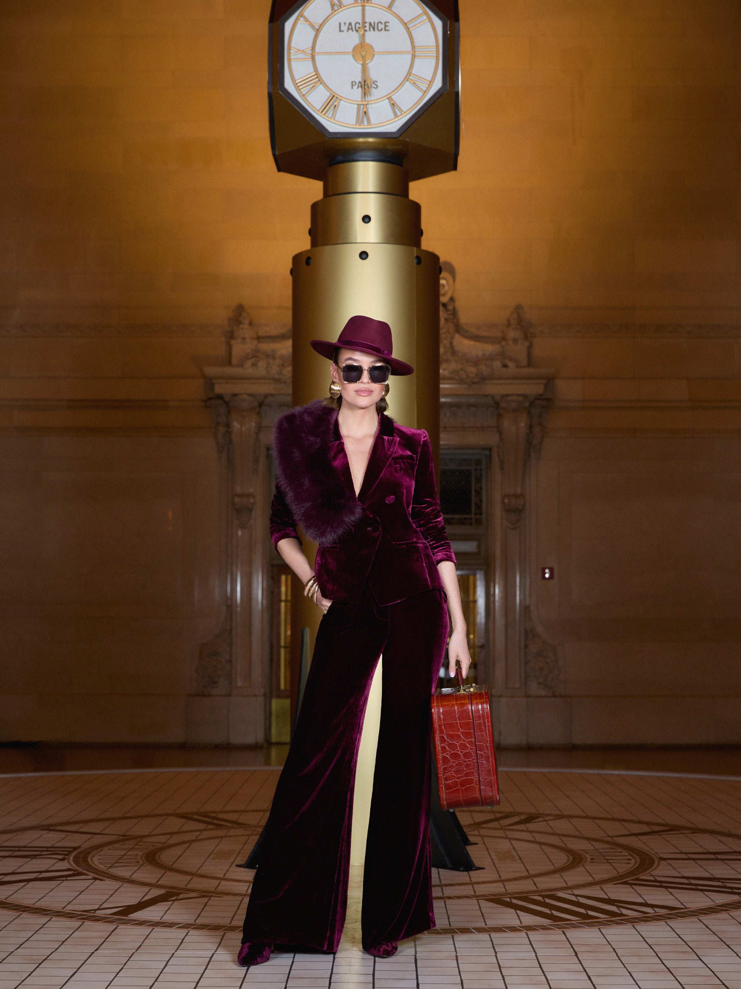 L'AGENCE - Marie Velvet Blazer - Image 6