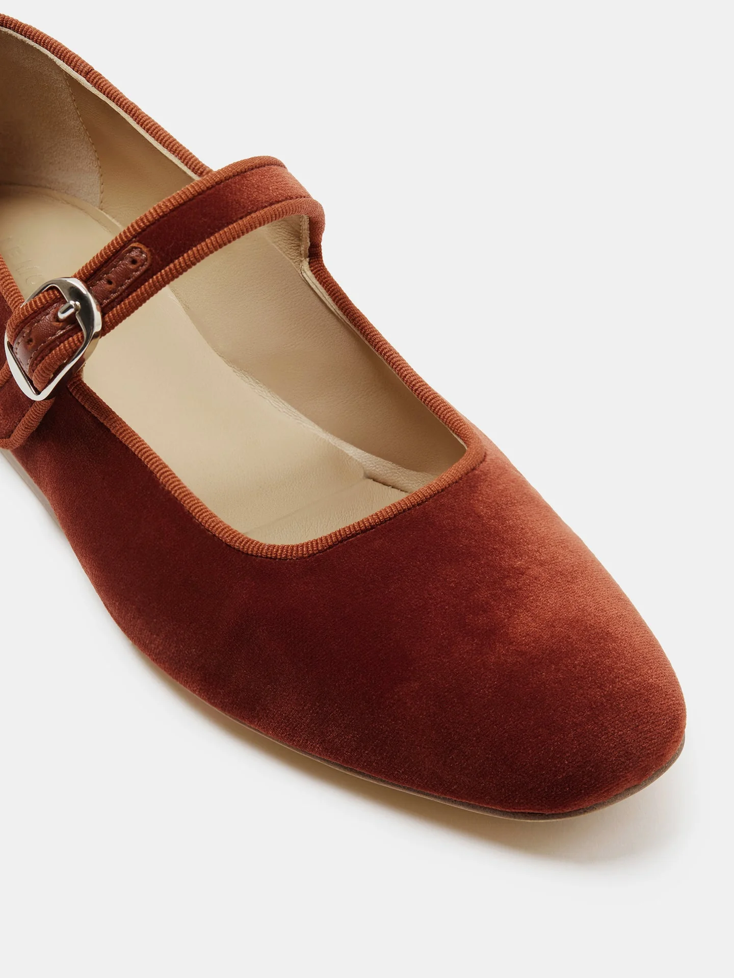 Le Monde Beryl - Mary Jane / Brick Velvet - Image 4