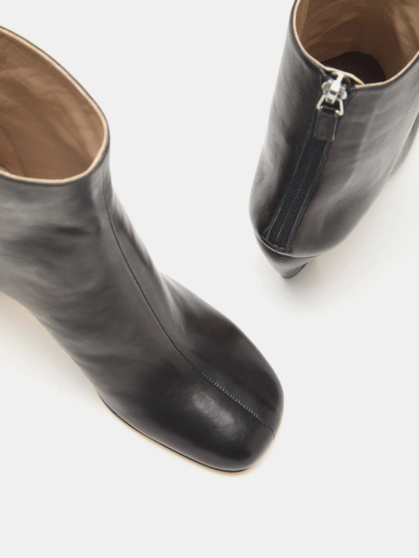 Le Monde Beryl - Mica Glove Boot / Black Leather - Image 4
