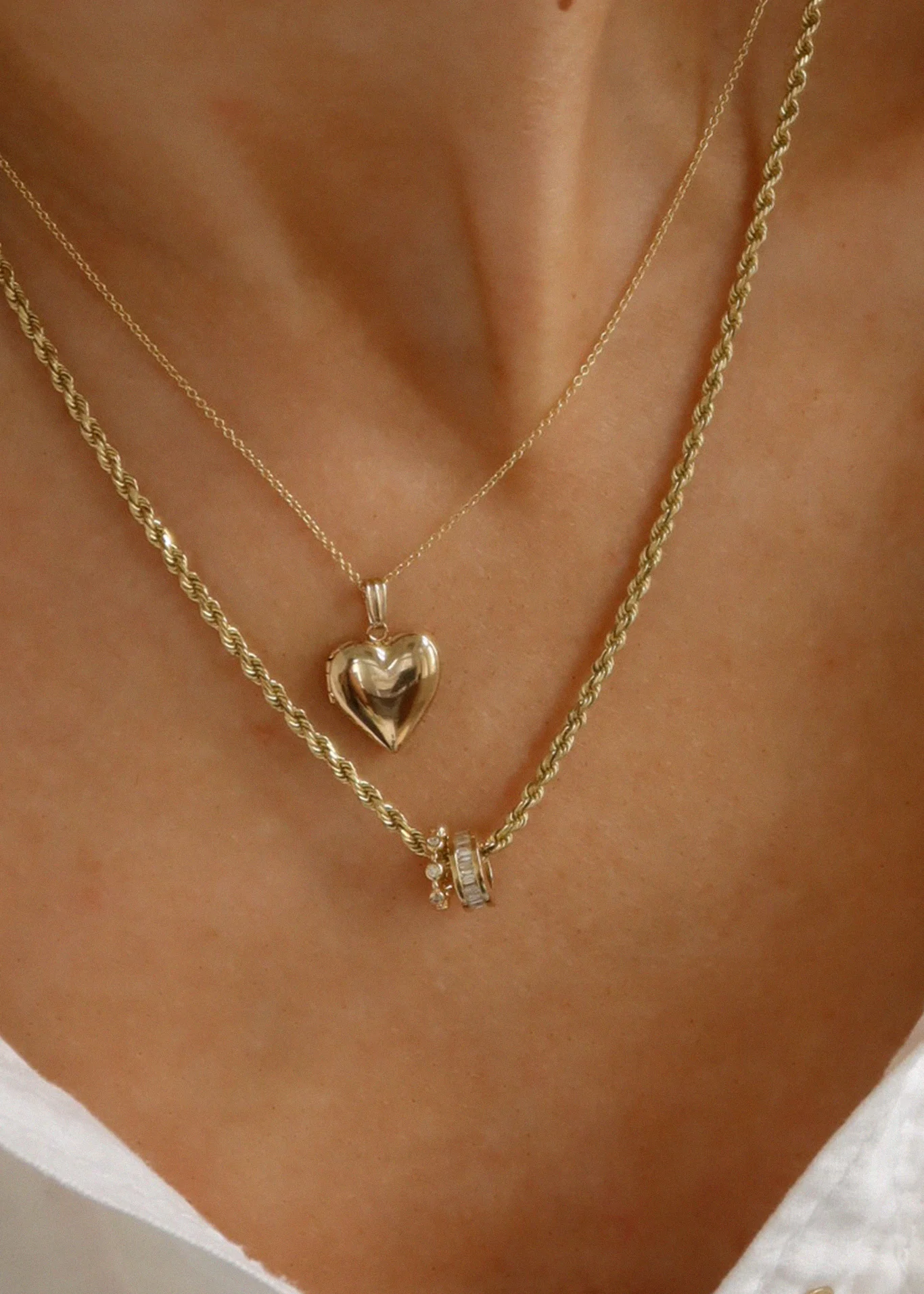 Kinn - Milestone Baguette Birthstone Charm Diamond Necklace - Image 4