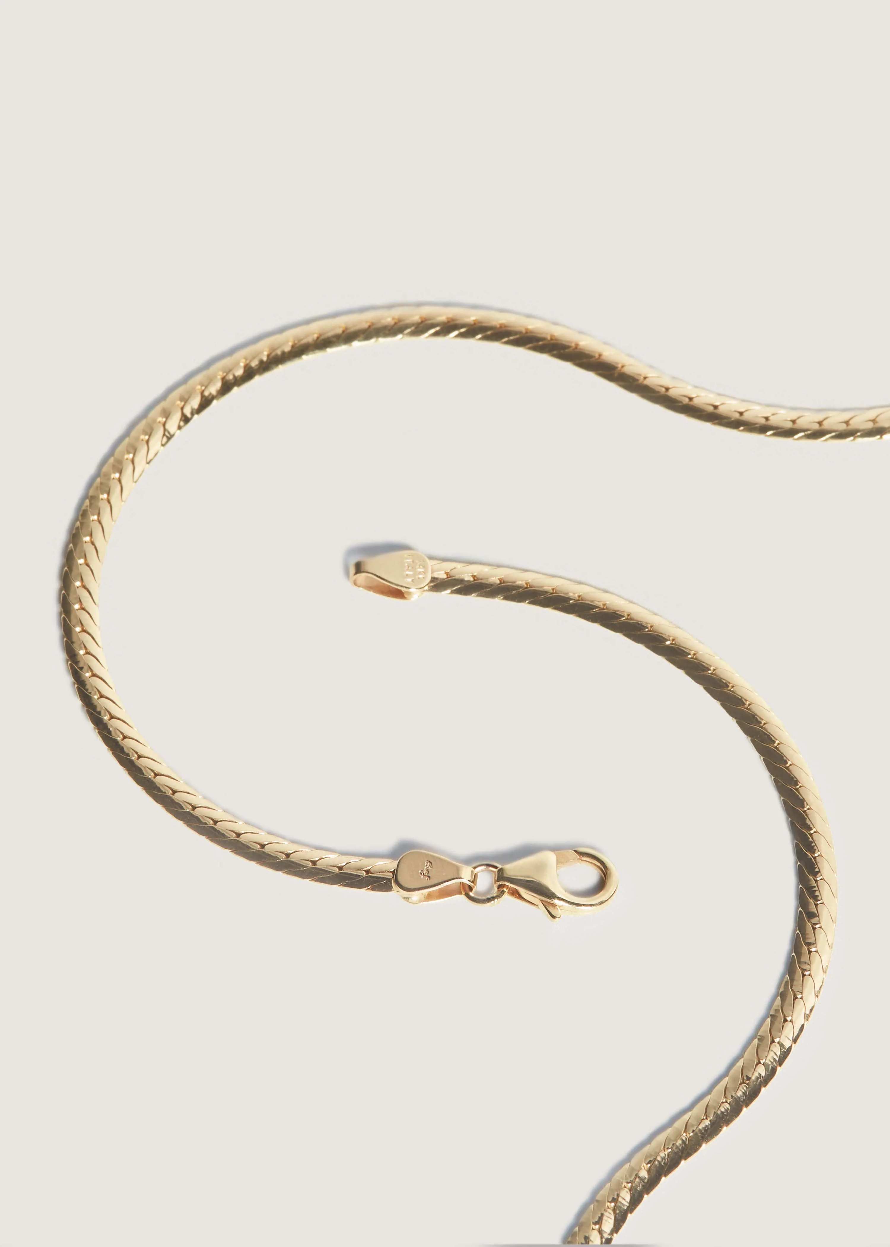 Kinn - Petite Kennedy Herringbone Chain Necklace - Image 10