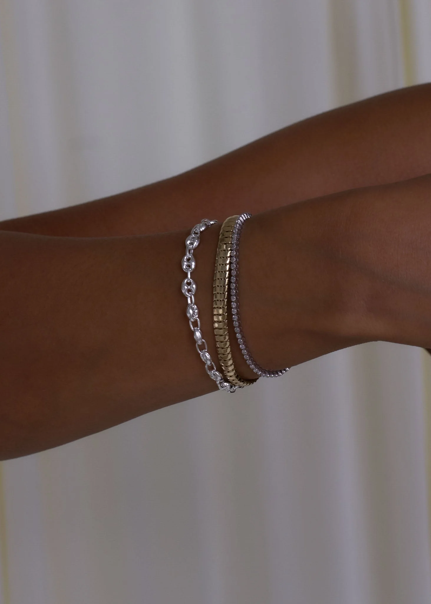 Kinn - Petite Puffed Mariner Chain Bracelet Silver - Image 3