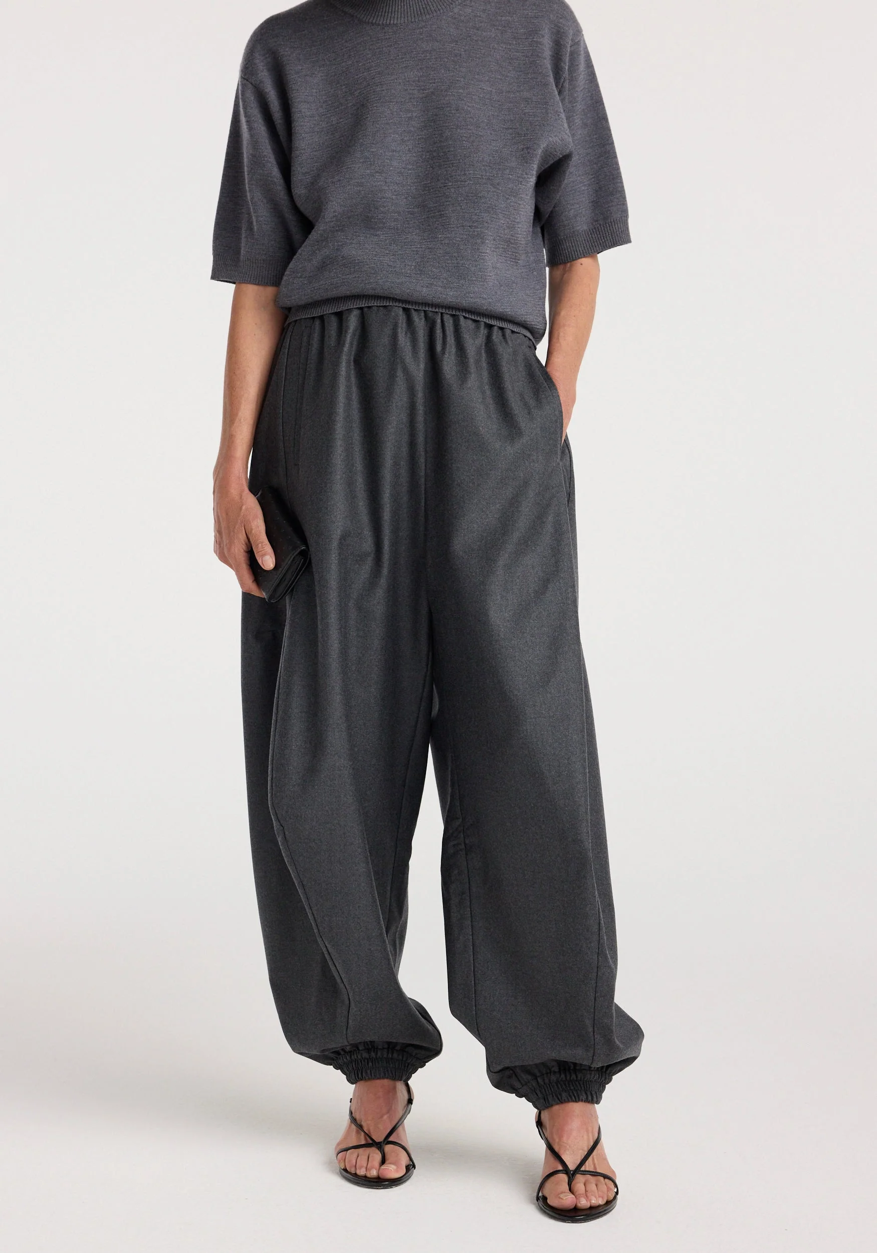 ROHE - Balloon track pants | dark grey melange - Image 4