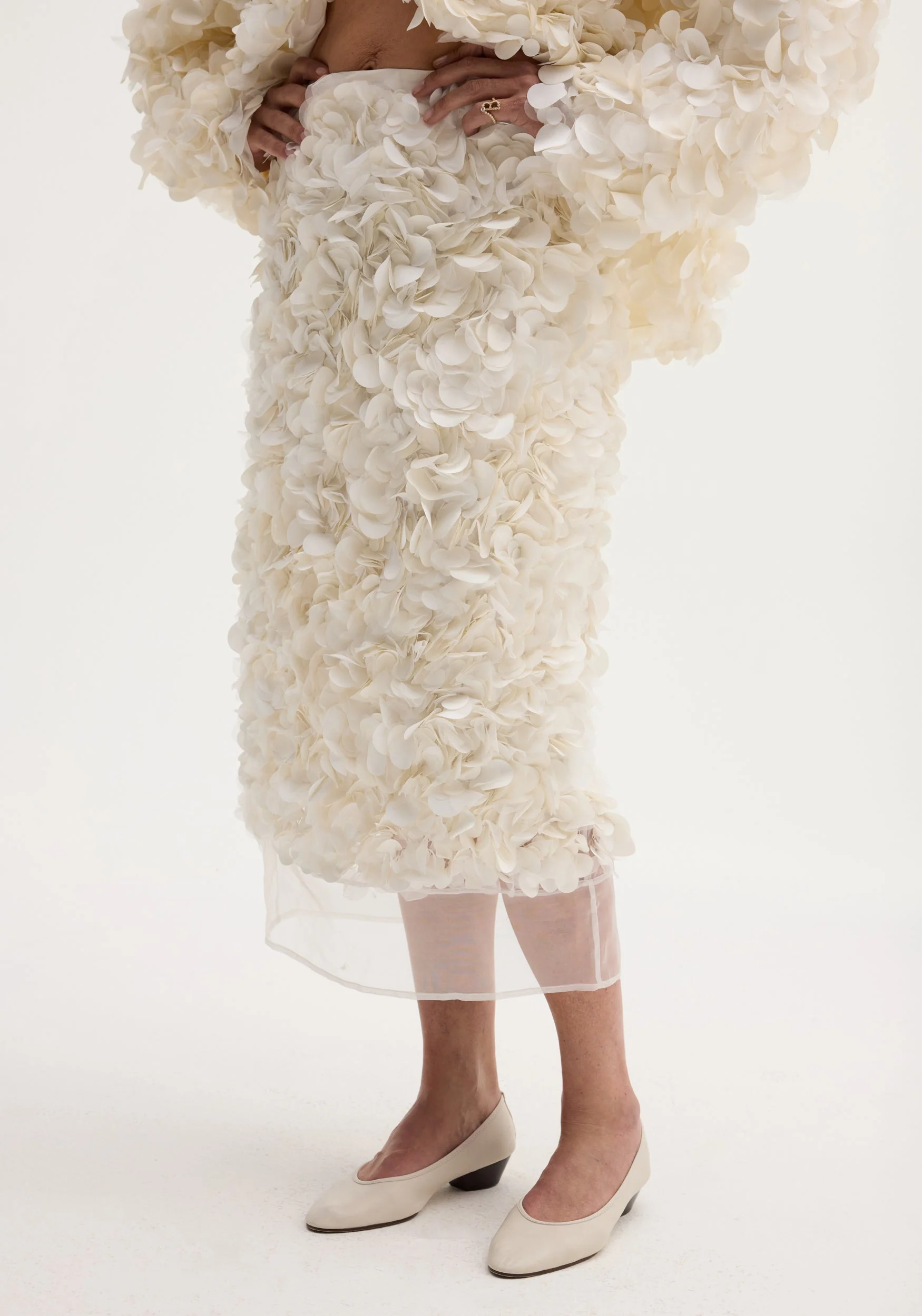 ROHE - Handmade embellished skirt | ivory - Image 3
