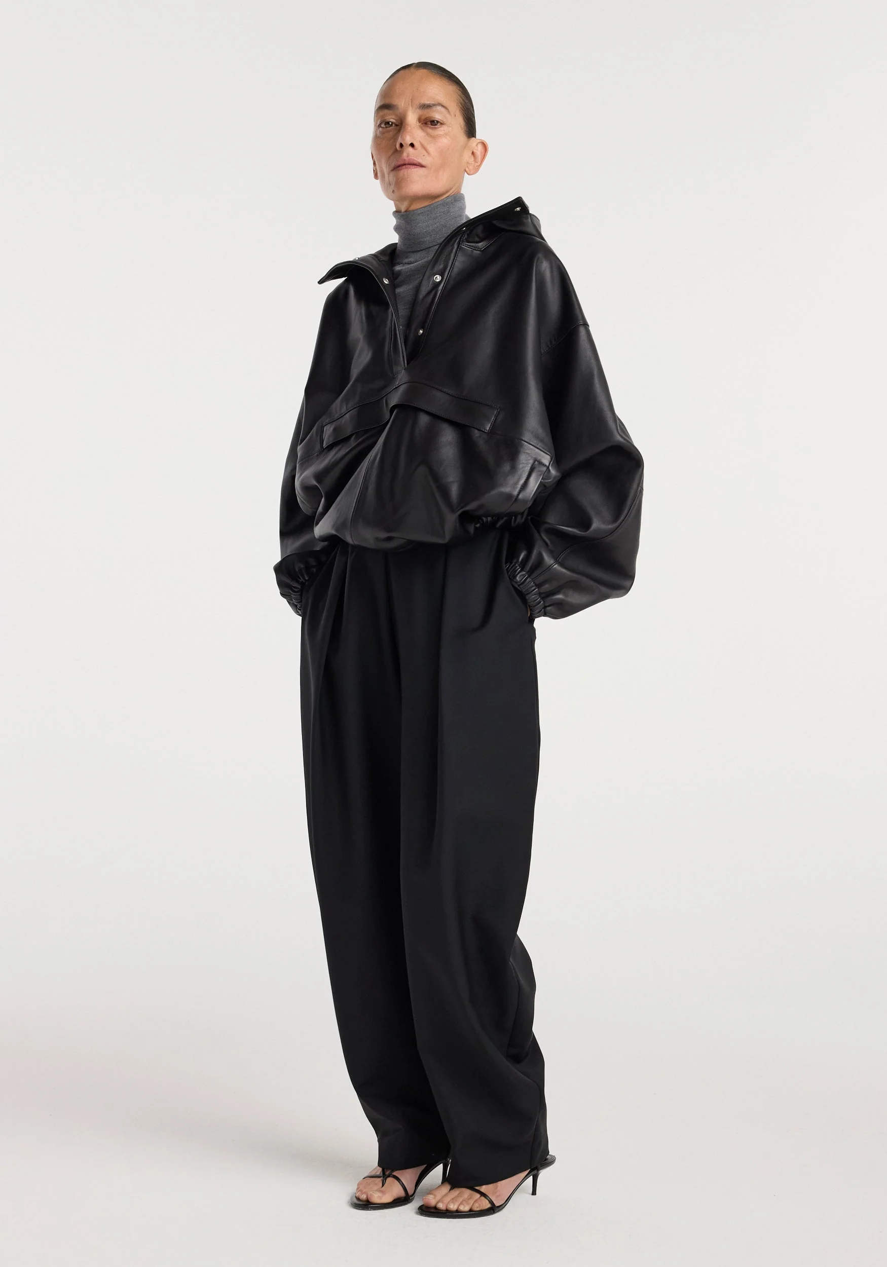 ROHE - Leather oversized anorak | black