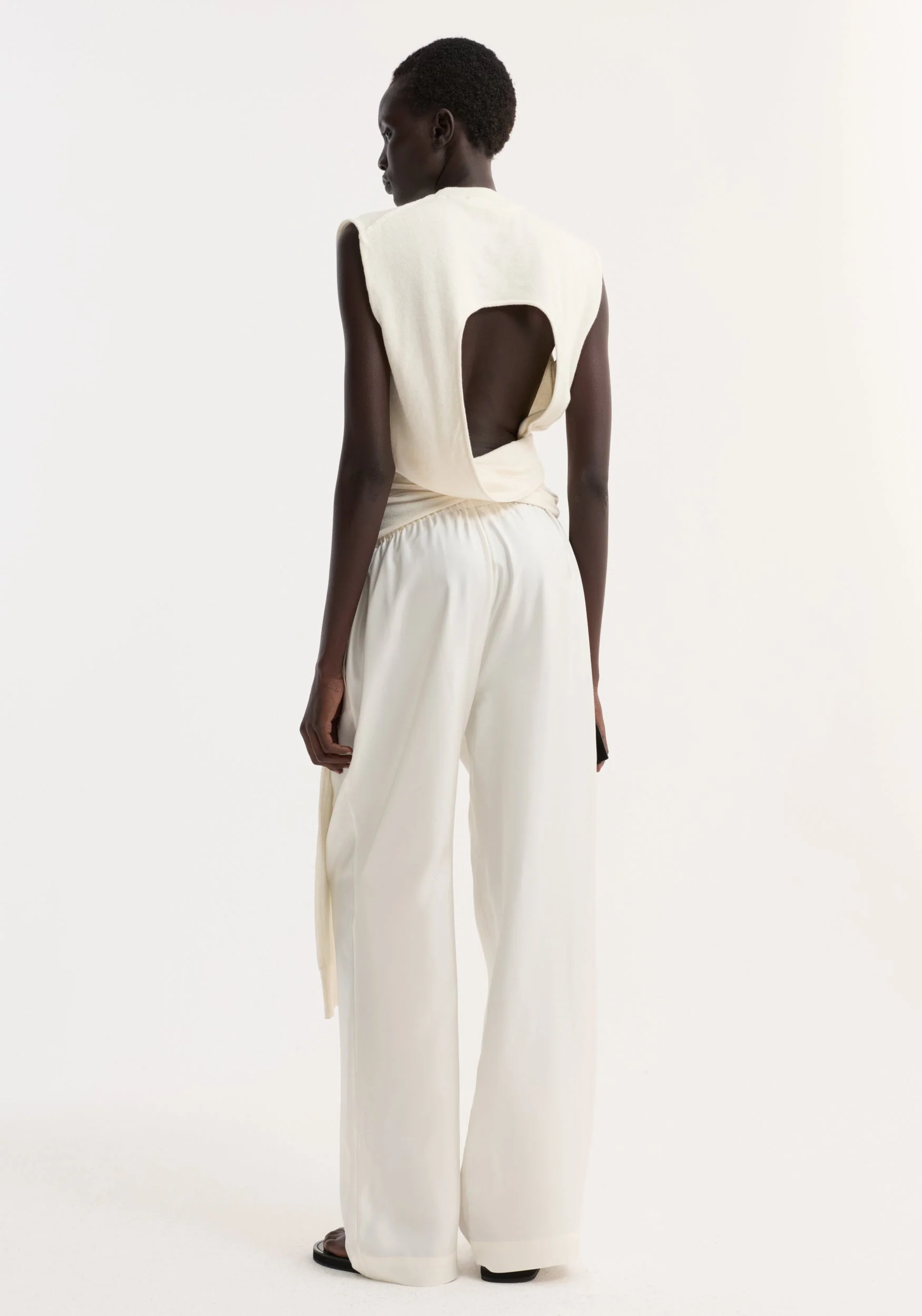 ROHE - Open back knitted wrap top | off white - Image 4