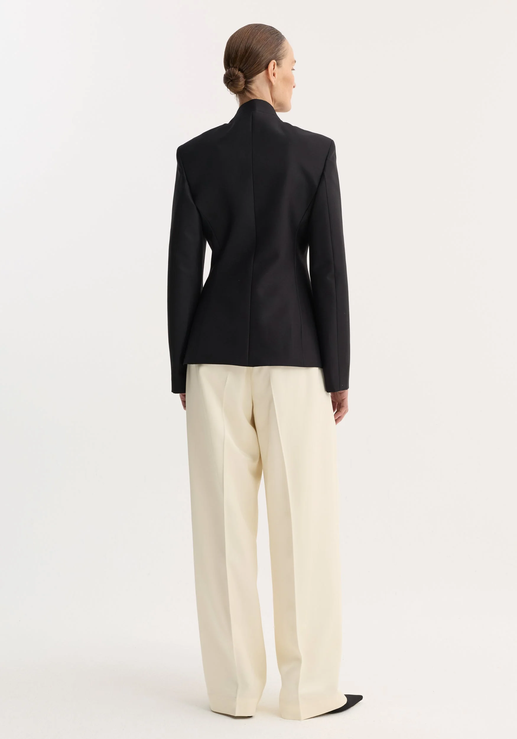 ROHE - Sculptural pankou closure blazer | black - Image 6