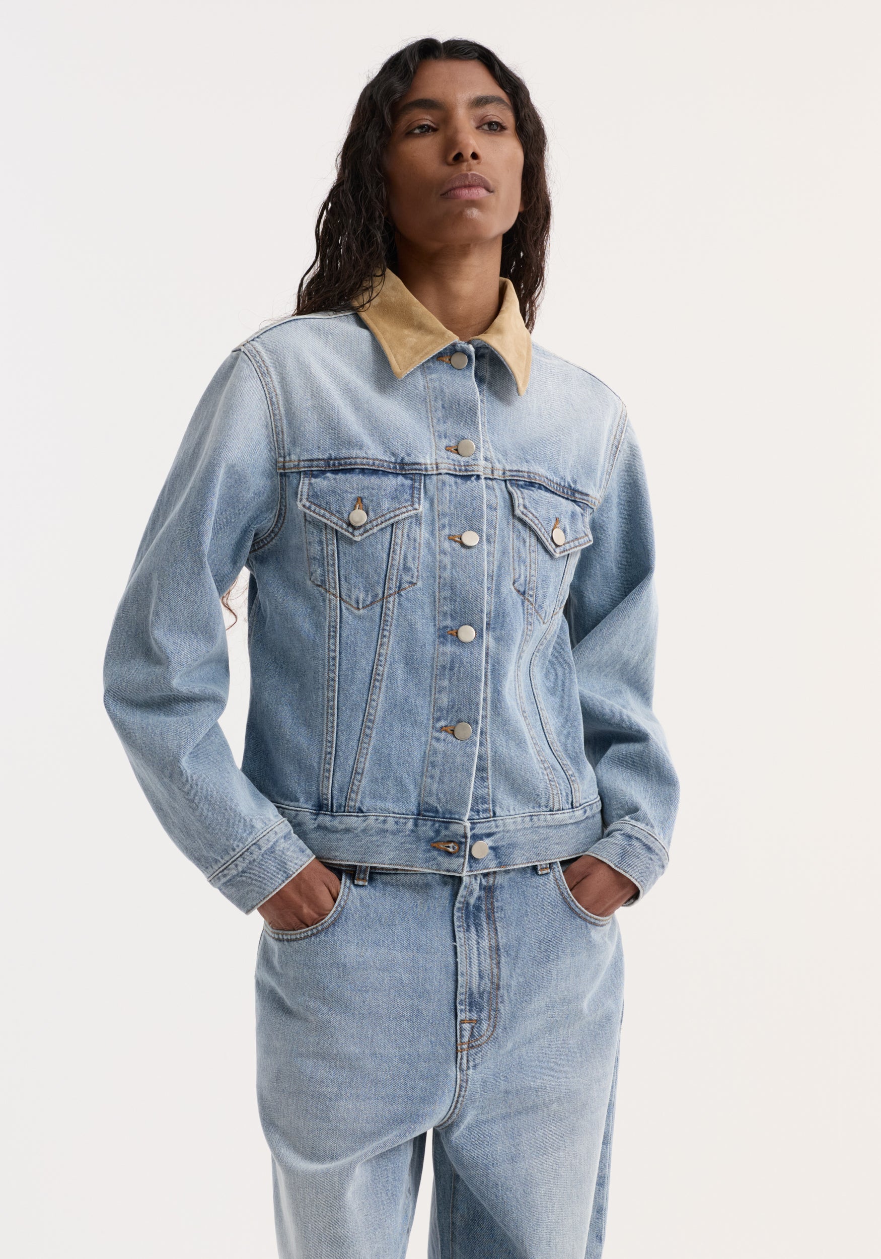 ROHE - Suede collar fitted denim jacket | classic blue - Image 4