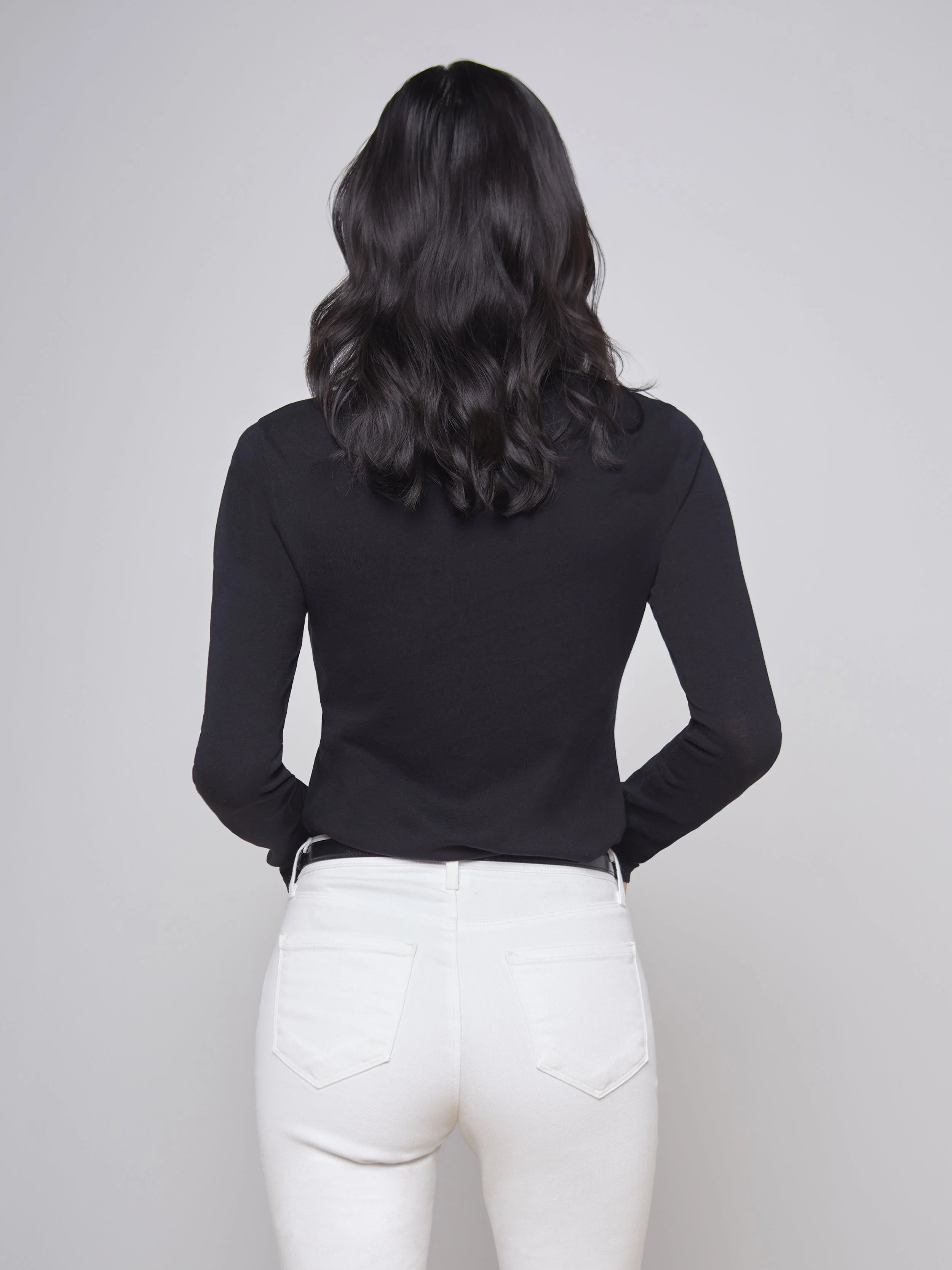 L'AGENCE - Tess Long Sleeve Tee - Image 8