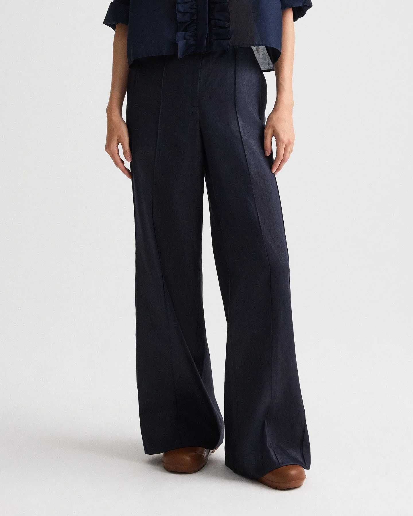 TWP - Bond St Pant in Chintzed Linen - Image 2