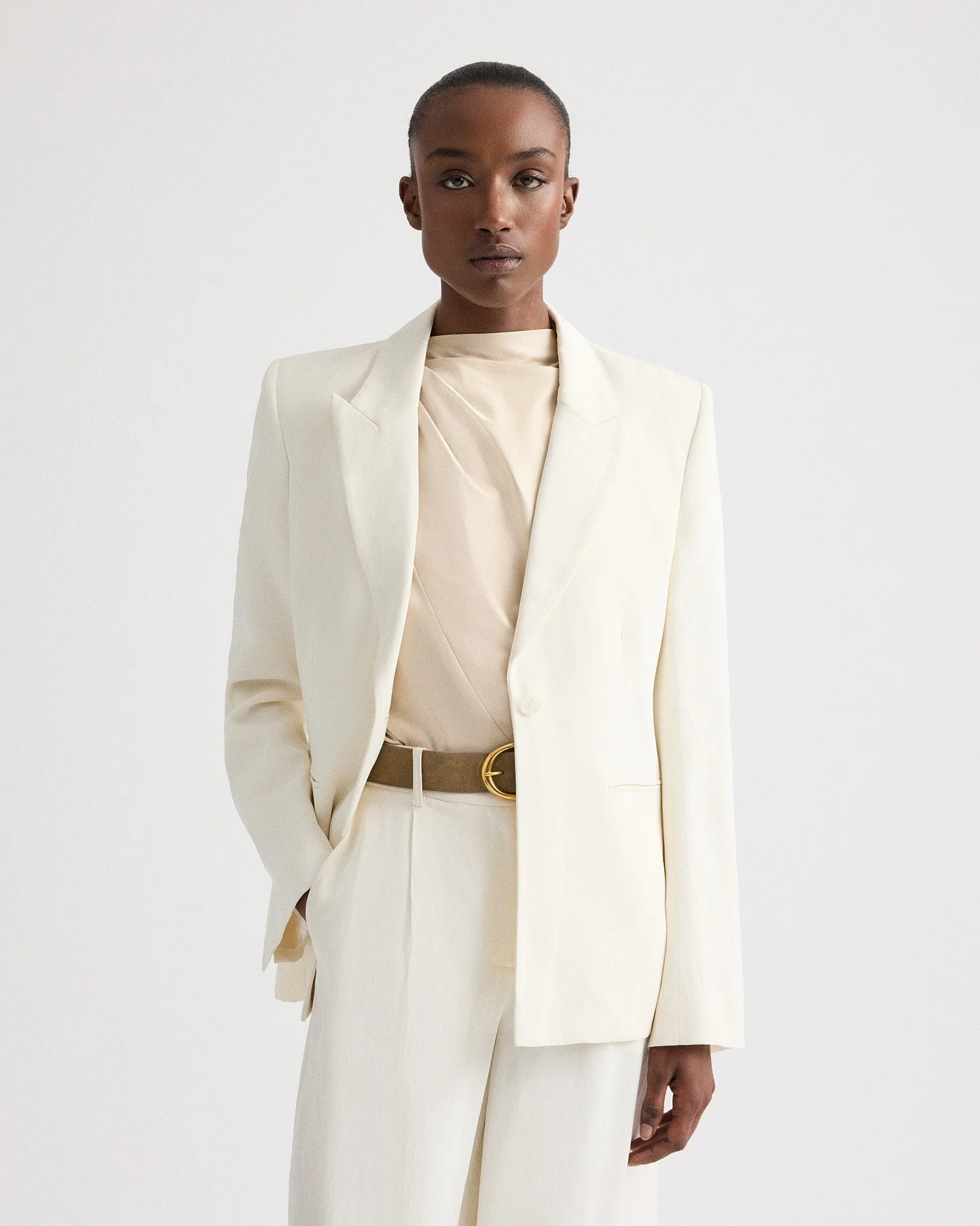 TWP - Her Fit Blazer in Coated Viscose Linen