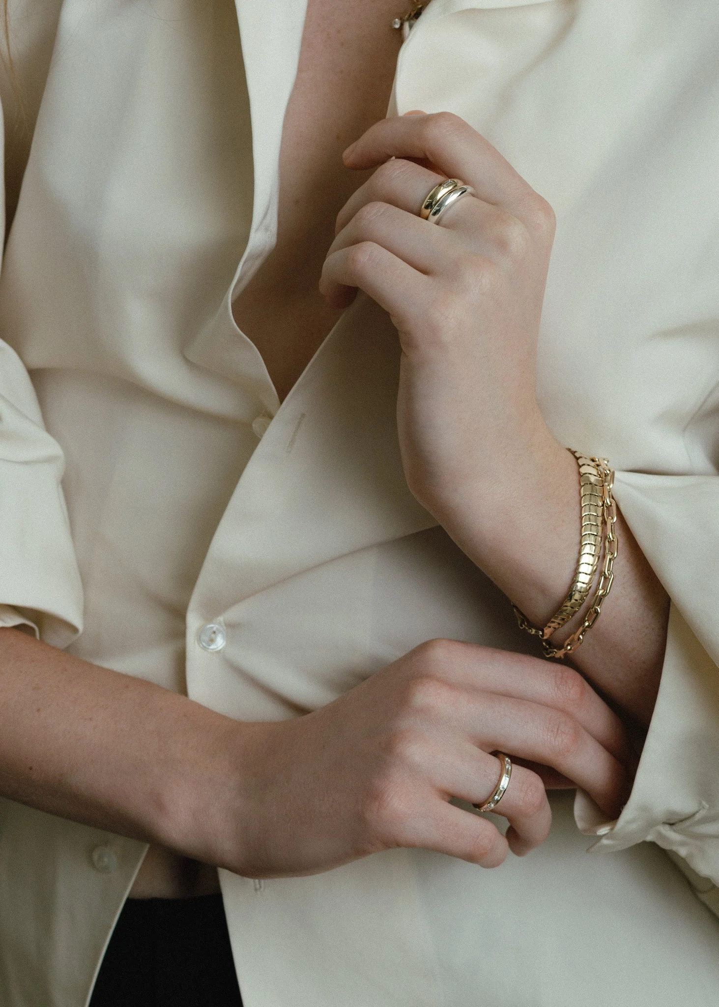 Kinn - The Isabelle I Band - Image 4