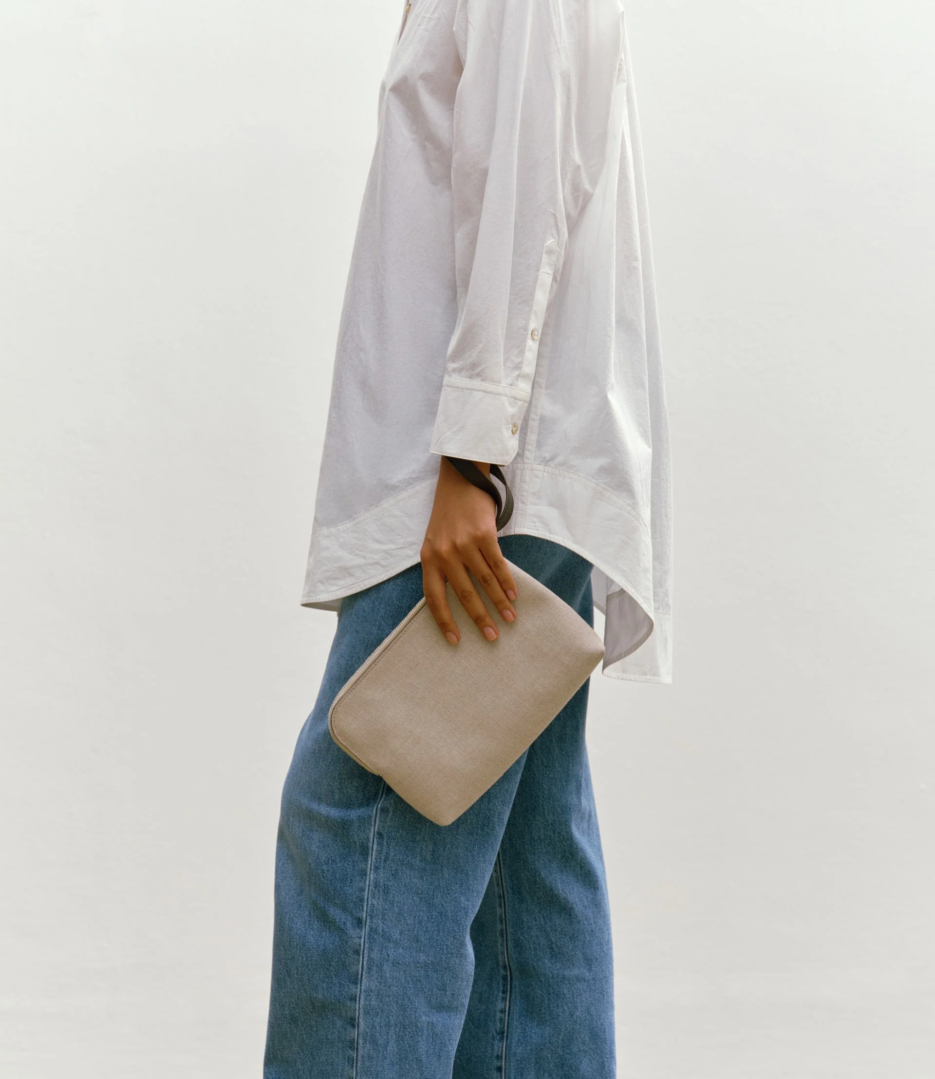 Metier - Wristlet Clutch Natural Linen With Elvis Cacao - Image 2
